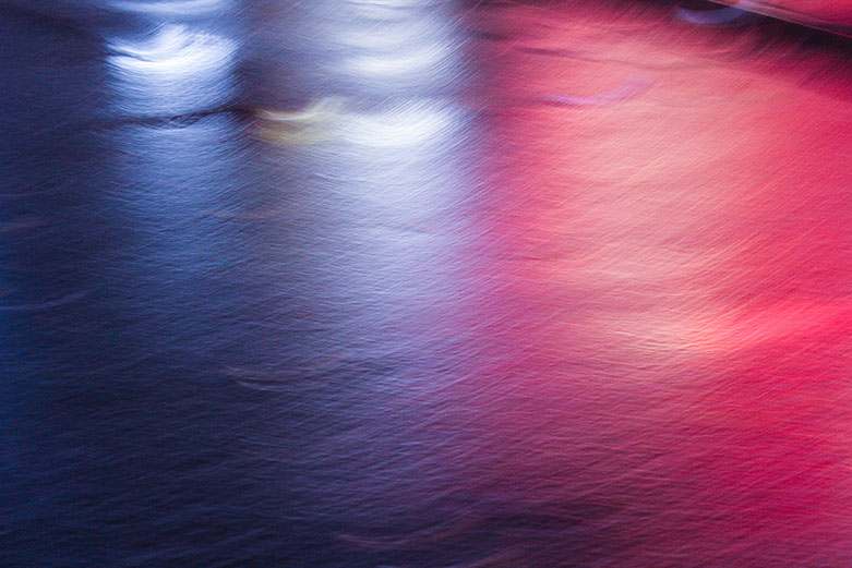 abstrakte Lichter in pink und blau